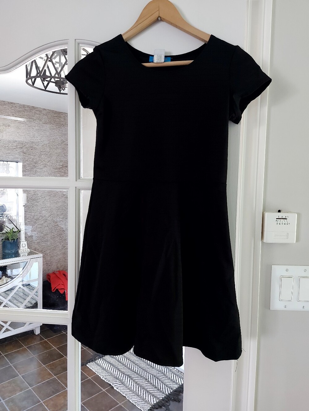 Brat Star Black Short Sleeve A-Line Dress for Girls